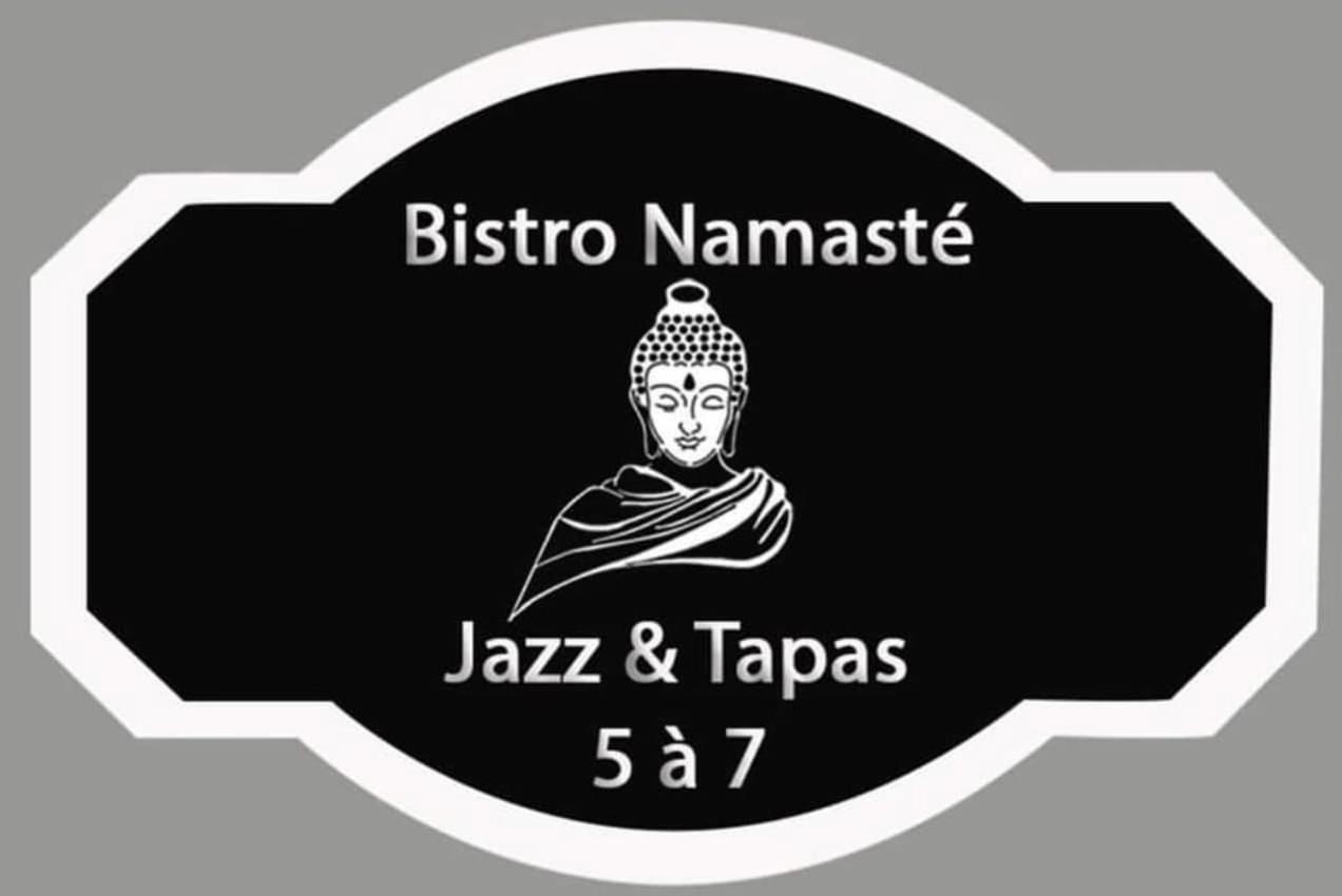 Auberge Et Bistro Namaste Lachute Екстериор снимка